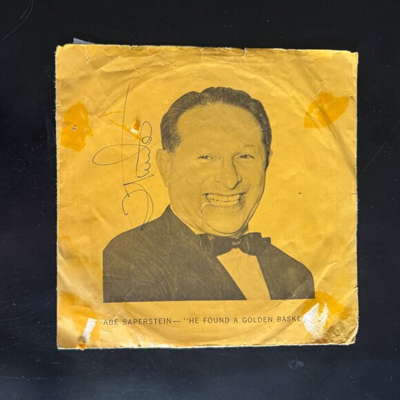 Harlem Globetrotters Sweet Georgia Brown/ Poor Butterfly Vinyl 45 RPM - Picture 3 of 4